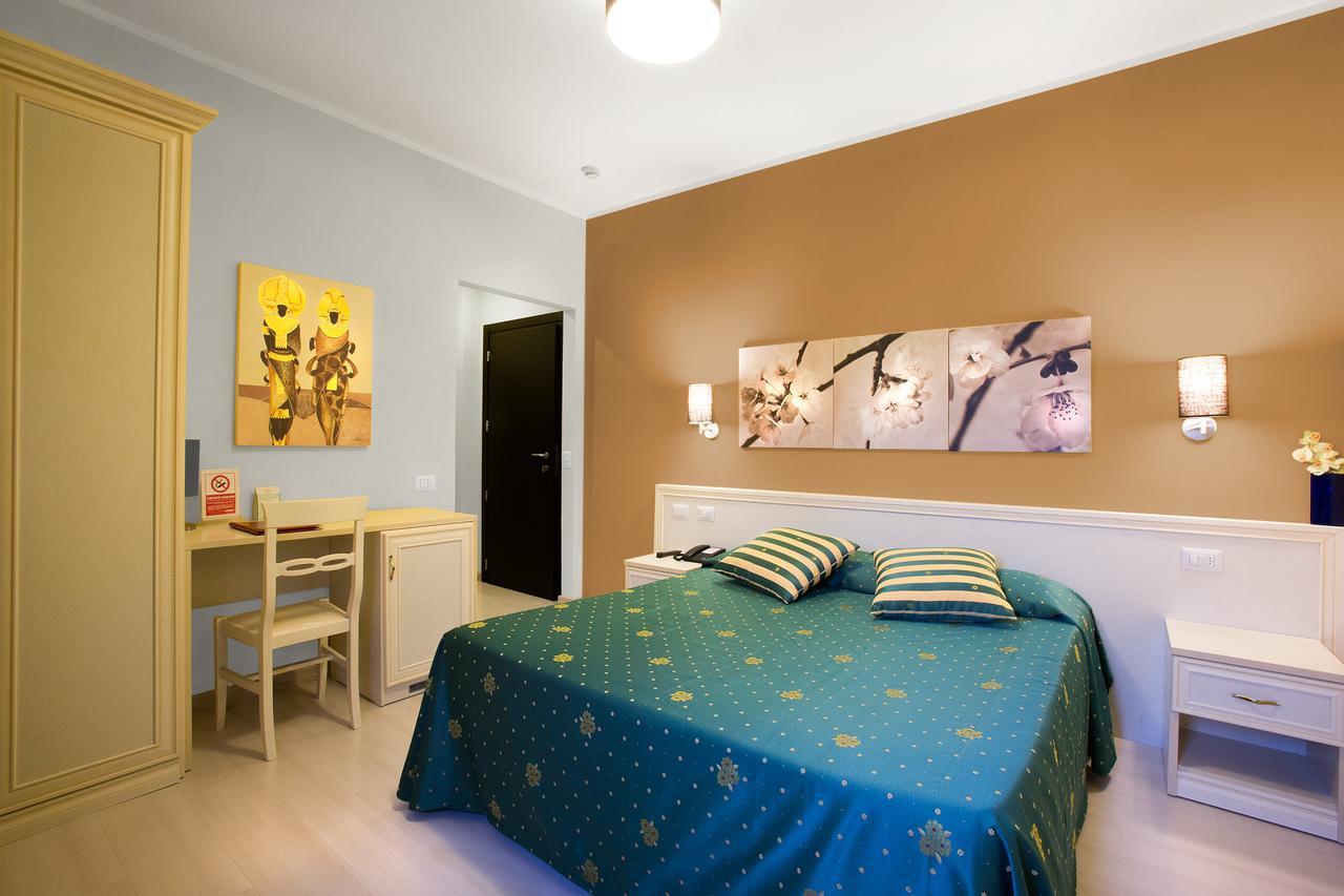 Hotel La Campagnola Fucecchio Bagian luar foto